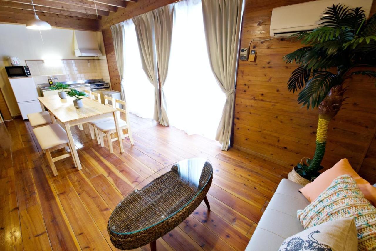 Apartament にらい恩納　杉の木 Onna Zewnętrze zdjęcie